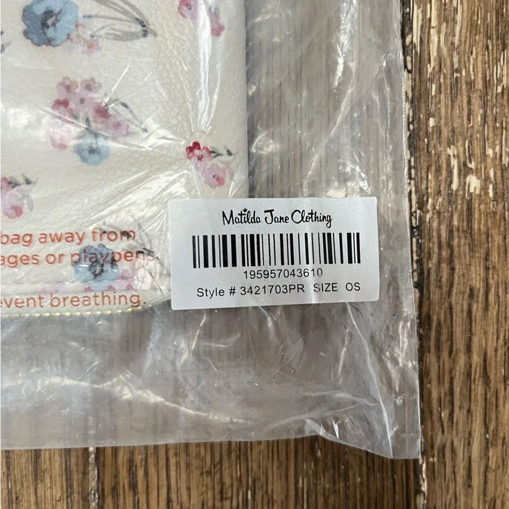Matilda Jane On The Go Tech Organizer Zippered Pouch NWT Floral Cottagecore